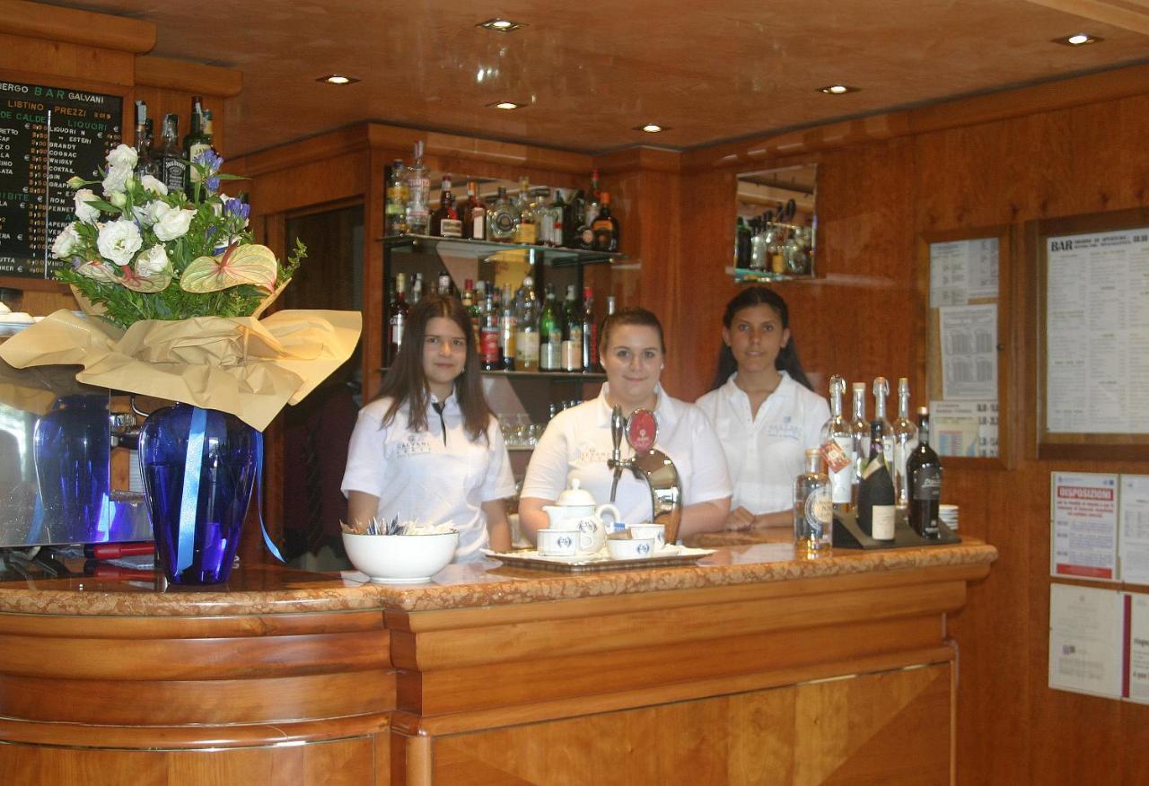 加尔瓦尼酒店 托里德尔贝纳科 外观 照片